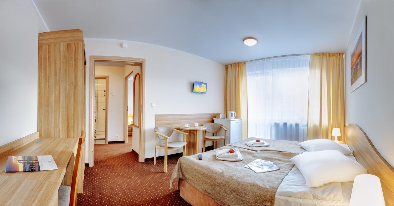 Osrodek Wypoczynkowy Varsowia Hotell Międzywodzie Eksteriør bilde